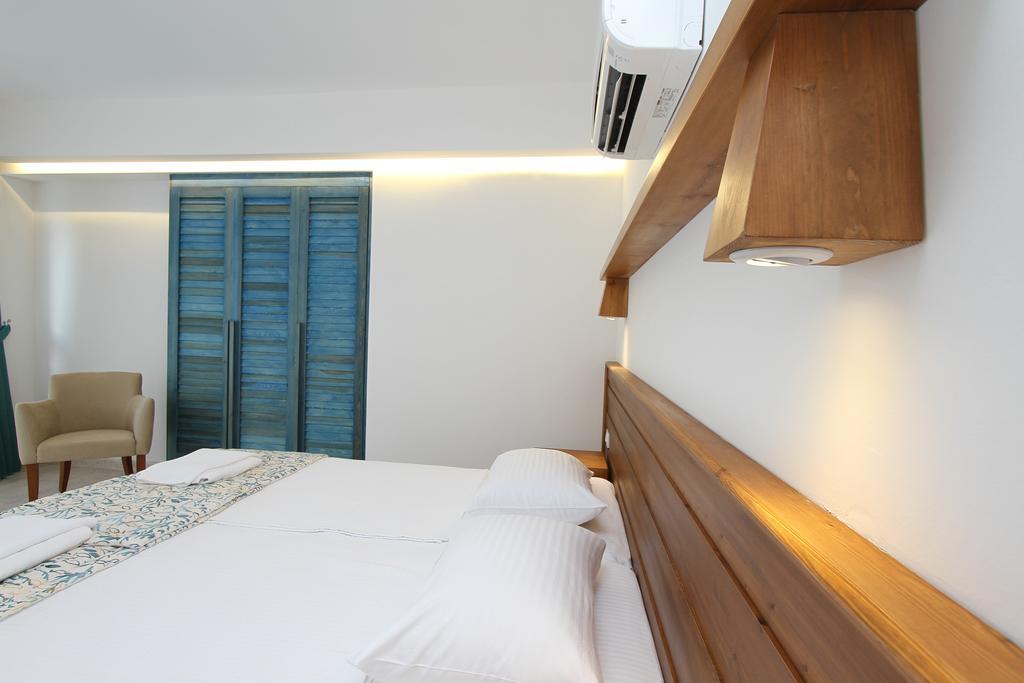 Dedeminn Marina Hotel 교젝 외부 사진