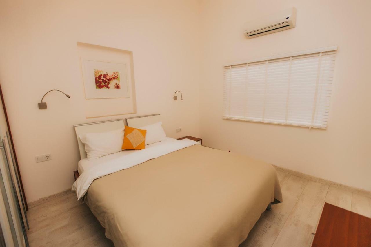 Dedeminn Marina Hotel 교젝 외부 사진